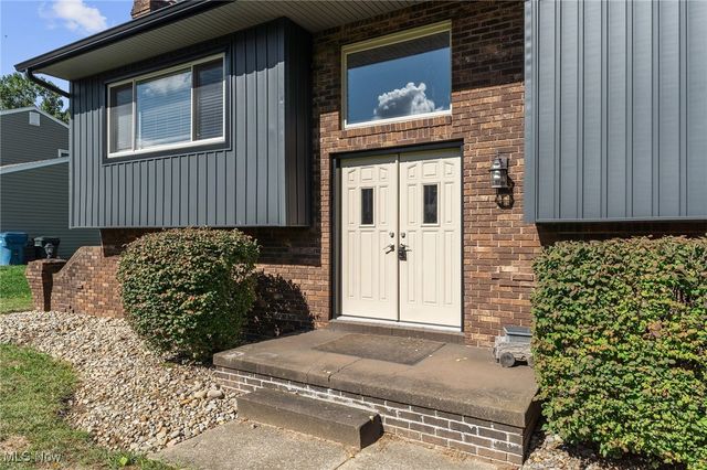 1031 Karla Drive, Clinton, OH 44216