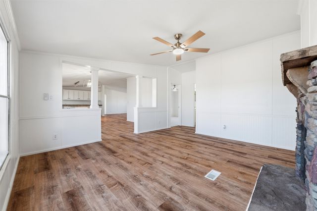 237 Quarterhorse Road, Waxahachie, TX 75165