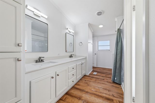 237 Quarterhorse Road, Waxahachie, TX 75165