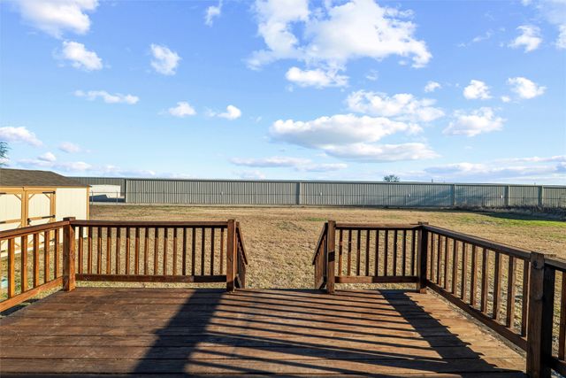 237 Quarterhorse Road, Waxahachie, TX 75165