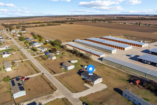 237 Quarterhorse Road, Waxahachie, TX 75165