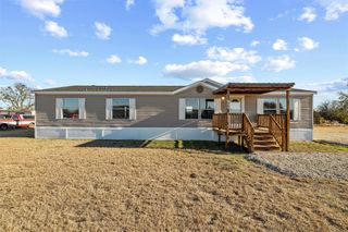 237 Quarterhorse Road, Waxahachie, TX 75165