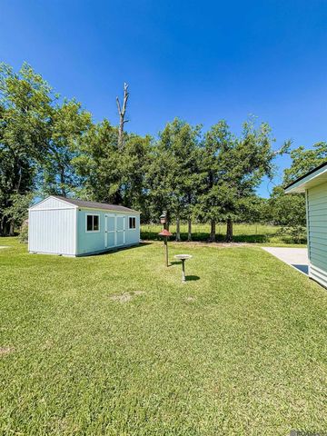 14189 Troy Duplessis Rd, Gonzales, LA 70737