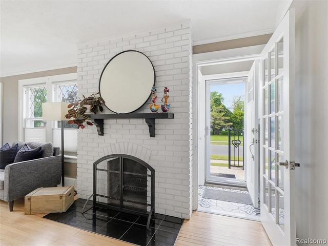 1178 Withington Street, Ferndale, MI 48220