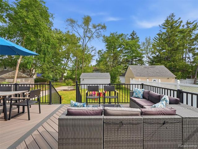 1178 Withington Street, Ferndale, MI 48220