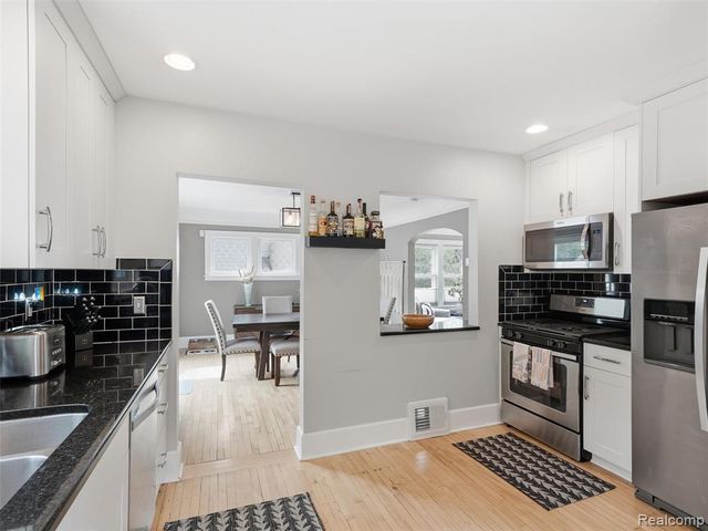 1178 Withington Street, Ferndale, MI 48220