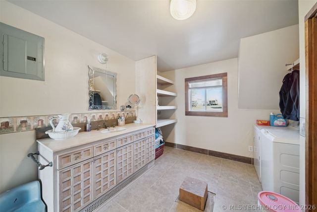 52469 W Highway 16 Highway, Drumright, OK 74030