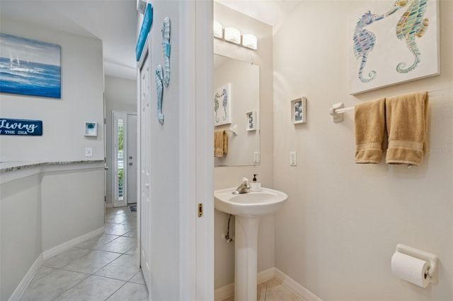 11133 KAPOK GRAND CIRCLE, Madeira Beach, FL 33708