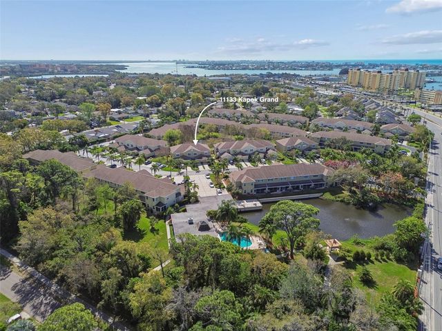 11133 KAPOK GRAND CIRCLE, Madeira Beach, FL 33708