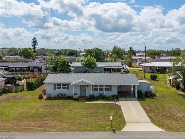 1412 Irondale ST E, Lehigh Acres, FL 33936