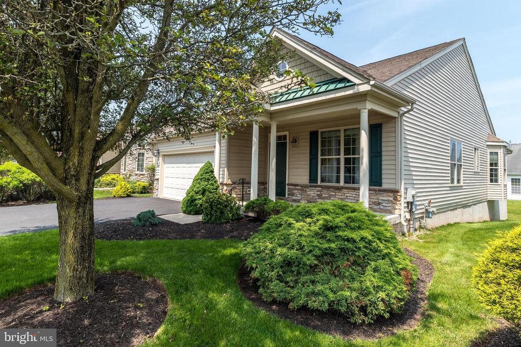 1042 CONWAY COURT, Warwick, PA 18974