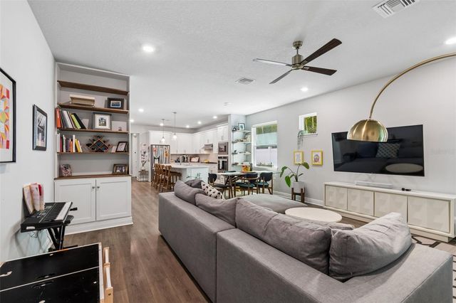 213 S ALBANY AVENUE 2, Tampa, FL 33606