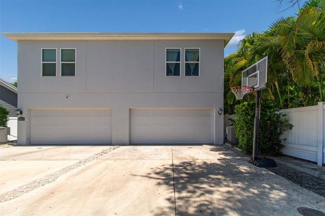 213 S ALBANY AVENUE 2, Tampa, FL 33606