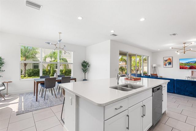 3101 HOLLOW HICKORY PLACE, Wesley Chapel, FL 33543