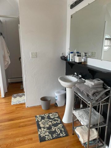 201 Center Street, Dennis Port, MA 02639