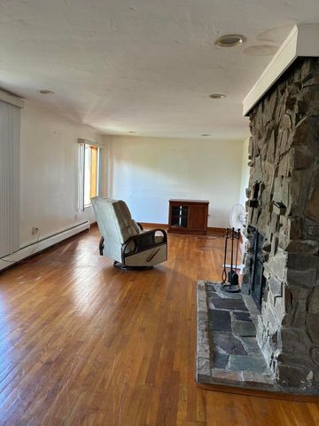 201 Center Street, Dennis Port, MA 02639