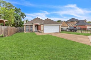 2933 Curvilinear Court, Dallas, TX 75227