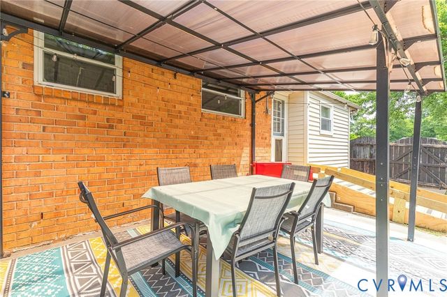 2807 London Ct, Glen Allen, VA 23060