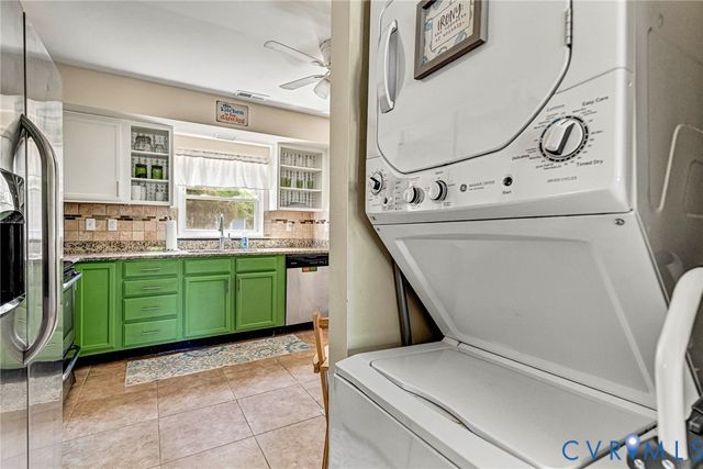 2807 London Ct, Glen Allen, VA 23060