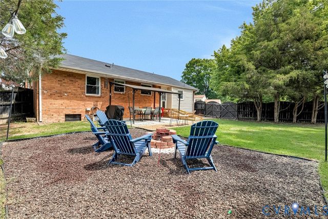2807 London Ct, Glen Allen, VA 23060