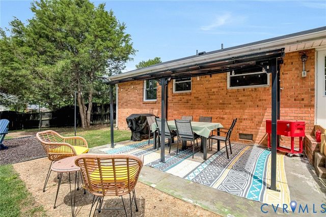 2807 London Ct, Glen Allen, VA 23060