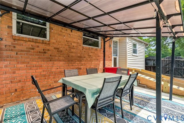 2807 London Ct, Glen Allen, VA 23060