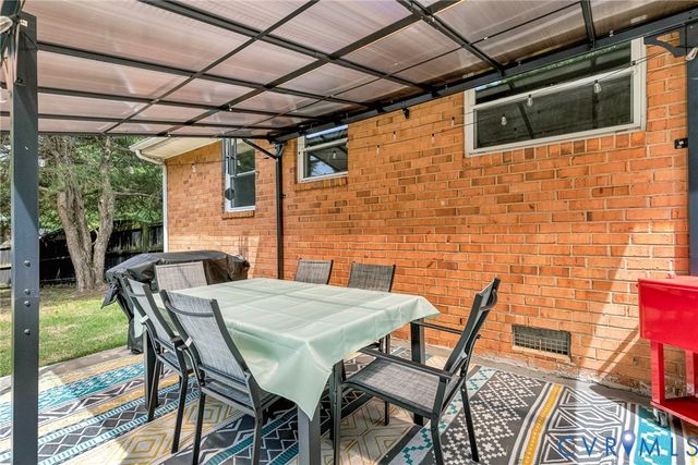 2807 London Ct, Glen Allen, VA 23060