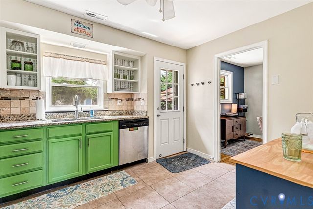 2807 London Ct, Glen Allen, VA 23060