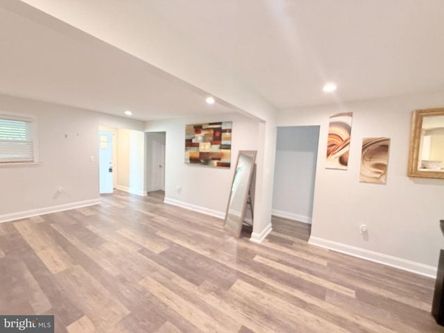 326 BROWNING LN, Cherry Hill, NJ 08003