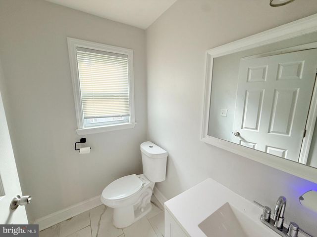 326 BROWNING LN, Cherry Hill, NJ 08003
