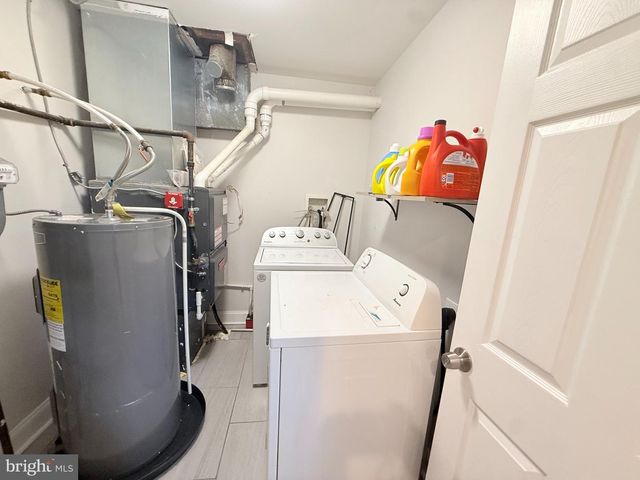 326 BROWNING LN, Cherry Hill, NJ 08003