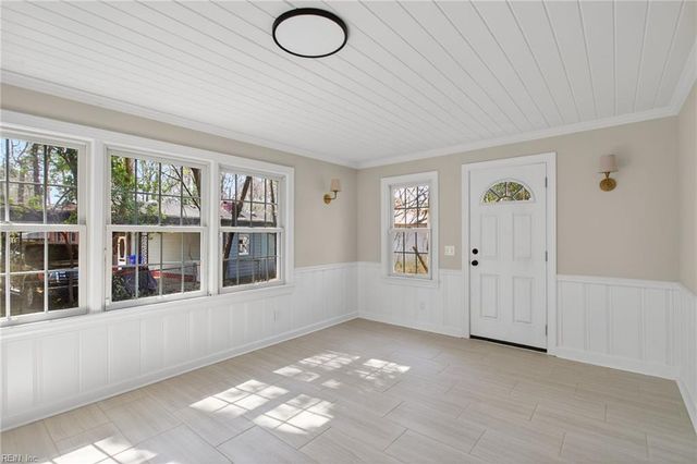 909 Howard PL, Suffolk, VA 23434