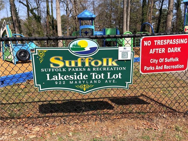 909 Howard PL, Suffolk, VA 23434