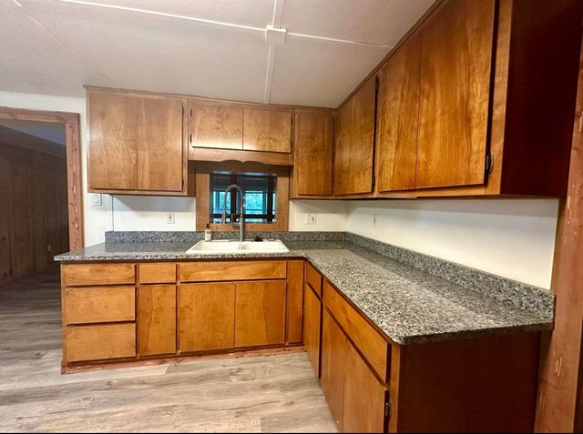 168 Riverview Drive, Mammoth Spring, MO 72554