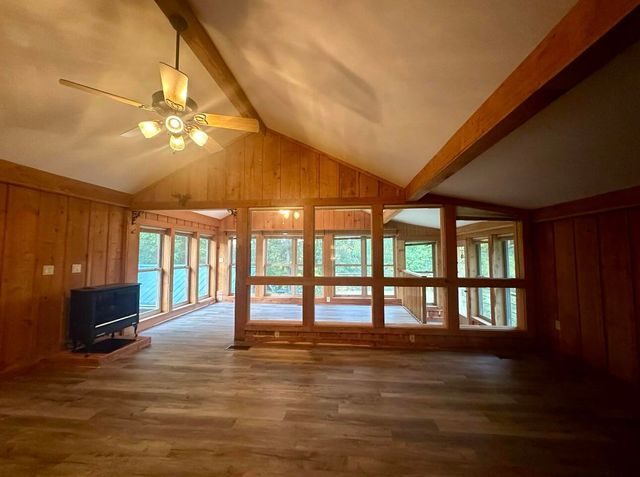 168 Riverview Drive, Mammoth Spring, MO 72554