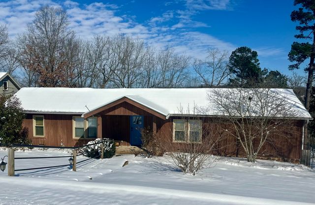 168 Riverview Drive, Mammoth Spring, MO 72554