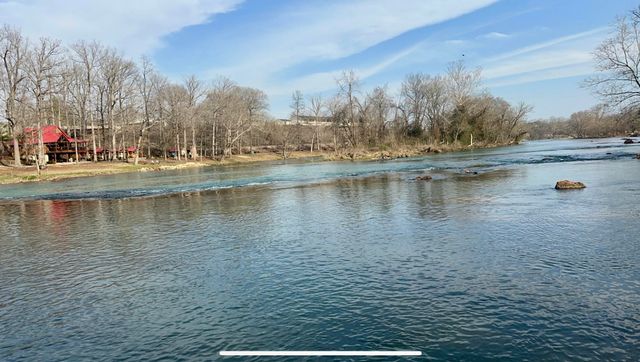 168 Riverview Drive, Mammoth Spring, MO 72554