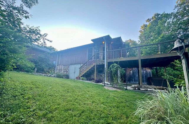 168 Riverview Drive, Mammoth Spring, MO 72554