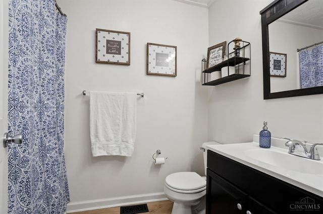 7279 Fairground Road, Blanchester, OH 45107