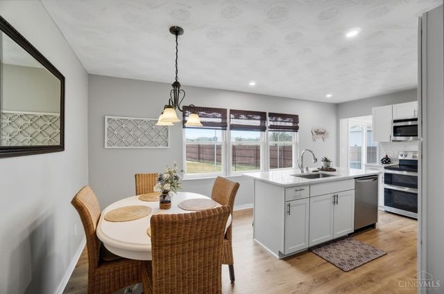 7279 Fairground Road, Blanchester, OH 45107