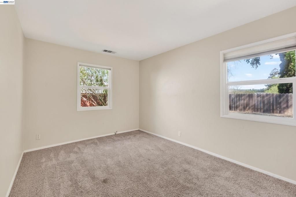 Image 19 of property listing at 4225 Sherwood Ct, Concord, CA 94521
