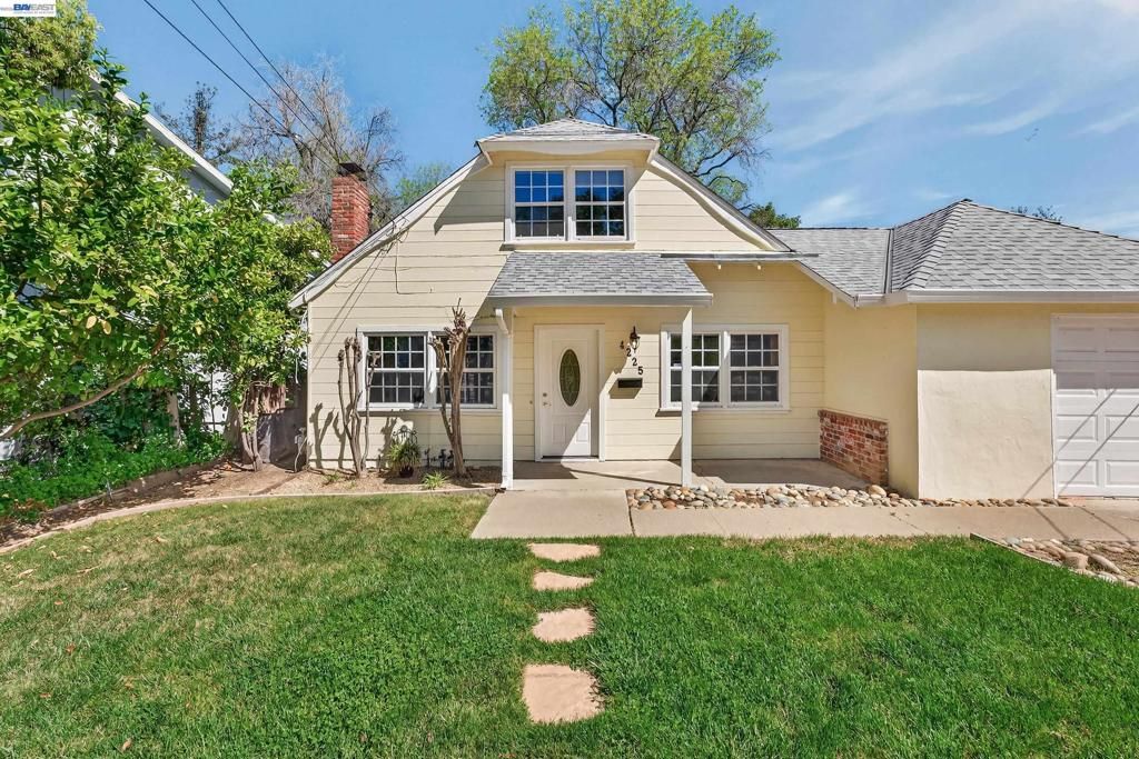 Image 2 of property listing at 4225 Sherwood Ct, Concord, CA 94521