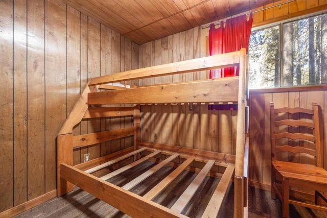 39368 Moab Lane, Big Bear, CA 92315