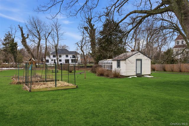 66 Chestnut Avenue, Setauket, NY 11733