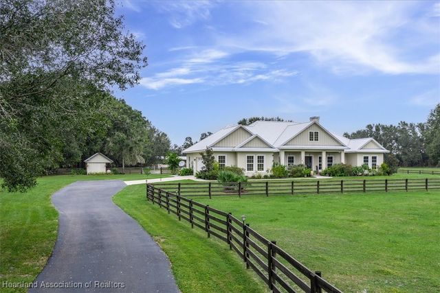 927 Popash Road, Wauchula, FL 33873