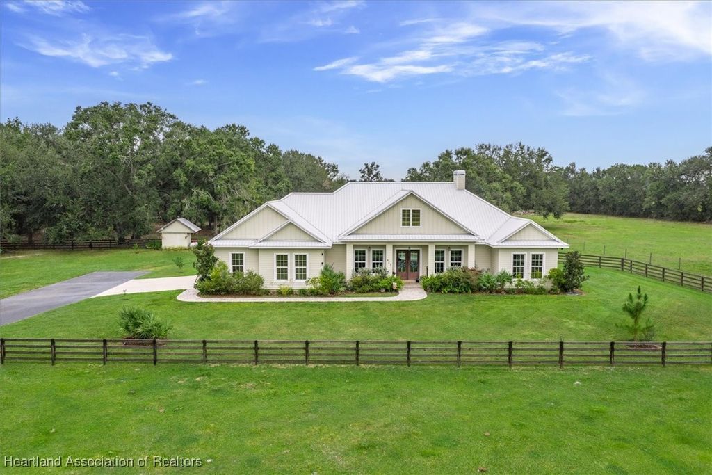 927 Popash Road, Wauchula, FL 33873