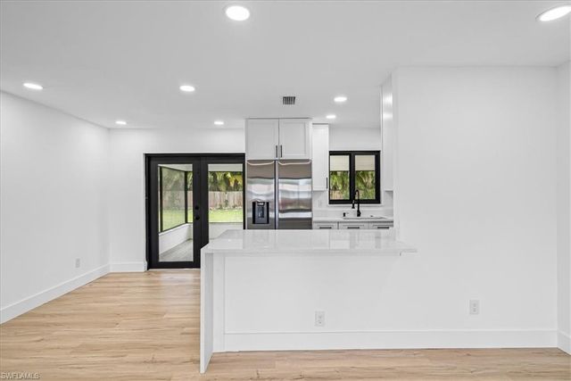 1242 Forsyth DR, North Fort Myers, FL 33903