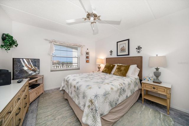 9815 HARRELL AVENUE 503, Treasure Island, FL 33706