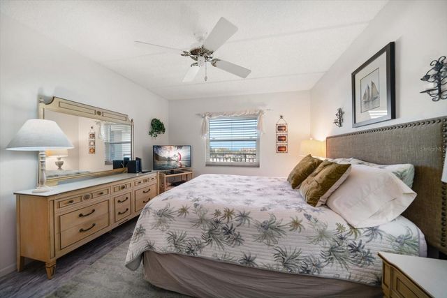 9815 HARRELL AVENUE 503, Treasure Island, FL 33706