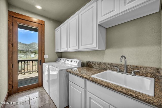 499 Alpine View Court, Carson City, NV 89705